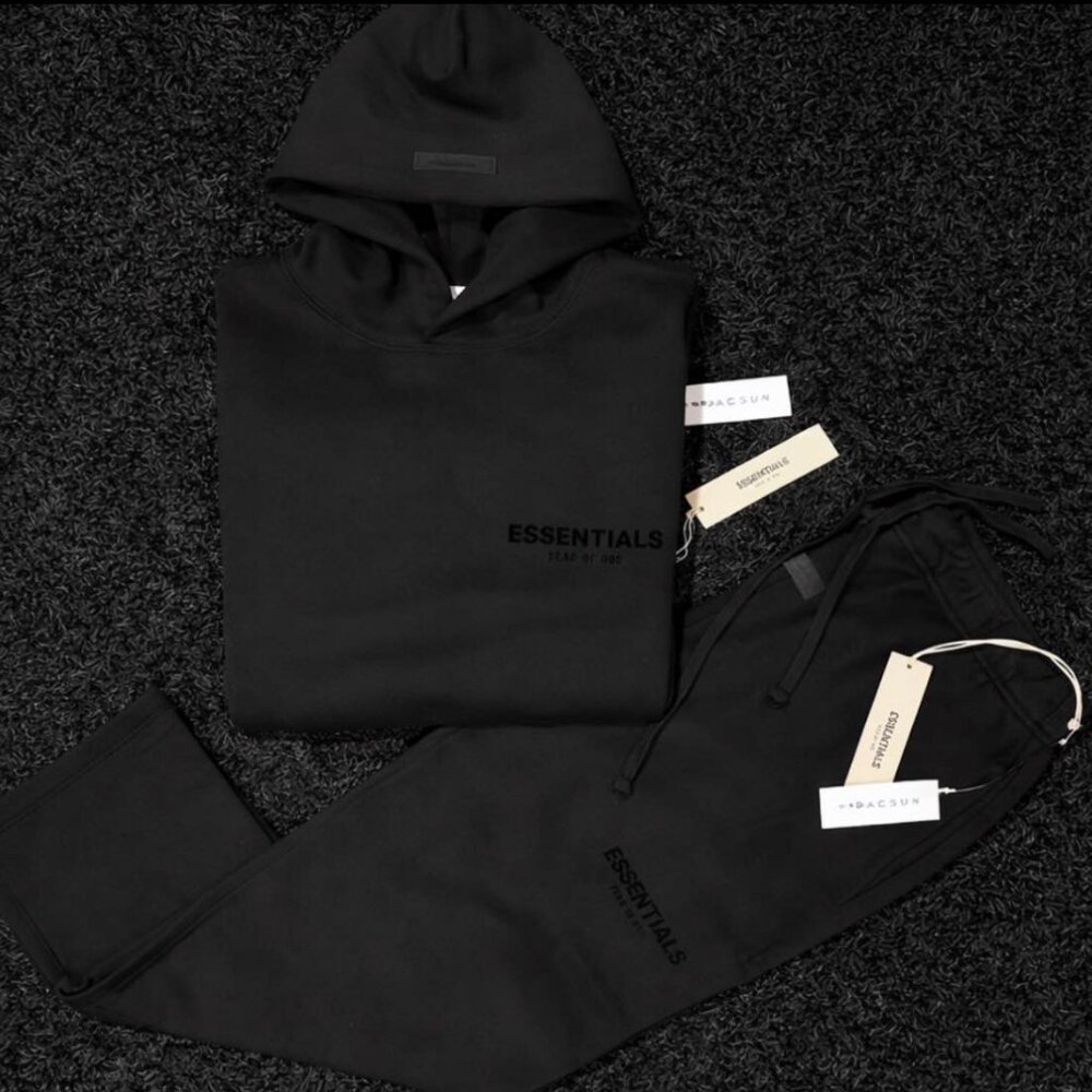 ESsentials medium black set new NWT - image 1